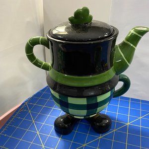 Bella Casa by Ganz -Leprechaun Teapot_Cup